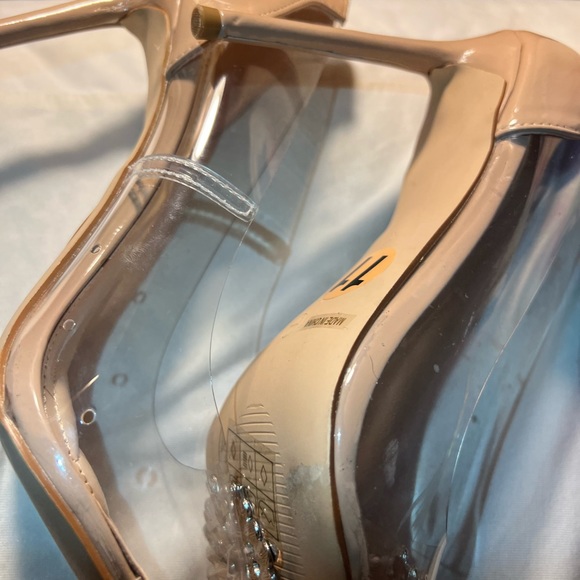 Size 11 transparent & tan Anne Michelle heels with bling on the  front of shoes - Picture 12 of 14